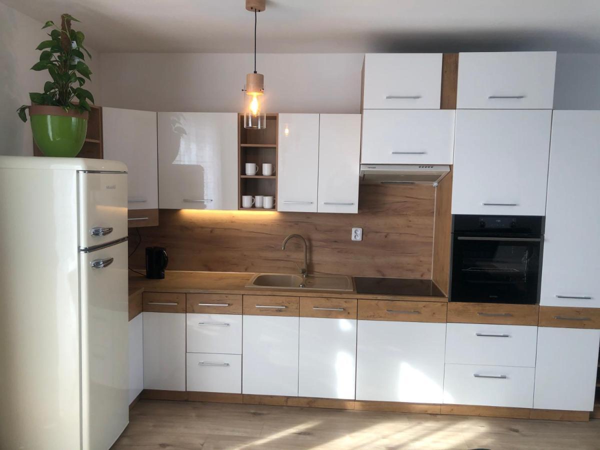 Tatra billetee apartmán s luxusným výhľadom na VysokéTatry a súkromným wellness Poprad Exterior foto