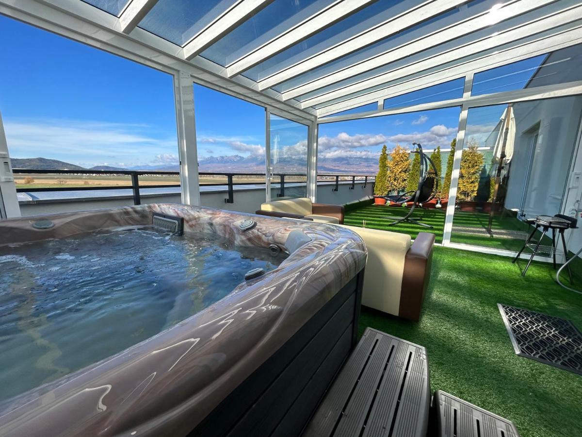 Tatra billetee apartmán s luxusným výhľadom na VysokéTatry a súkromným wellness Poprad Exterior foto